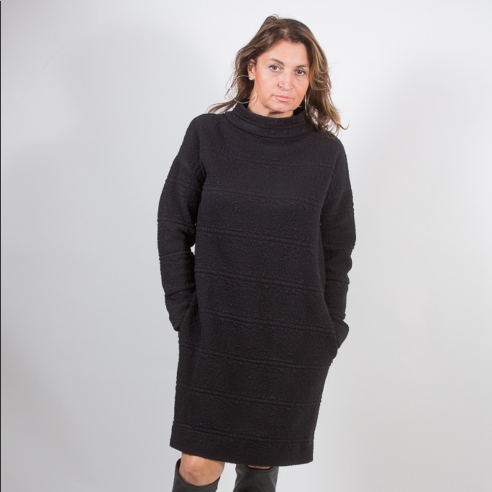 Akris black winter dress with zip pockets
